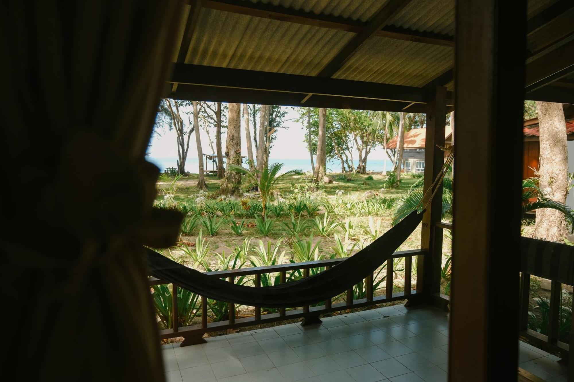 Joy Bungalow Resort And Restaurant Koh Jum Exterior foto